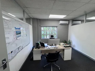  Commercial Property To Rent – Unit 9 Umhlali Plaza 