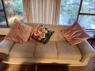 Duncker &amp; Louw Wool Cream 3 piece couch set