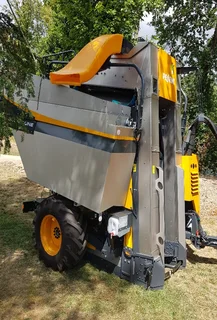 Demo Pellenc GL60 with leave sorter