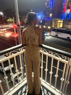 Skilled/Qualified Seamstress with own Machine