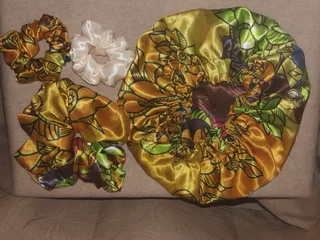 Skilled/Qualified Seamstress with own Machine