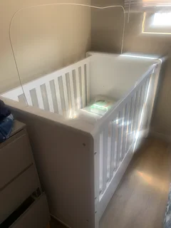 Baby wooden cot bed