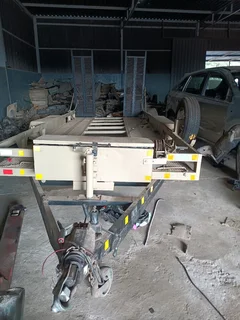 Car towing trailer very strong and almost new