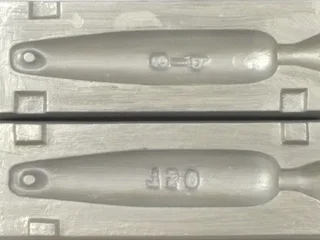 Sinker moulds for deep sea fishing