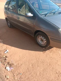 0796627621 Avery good running car for sale all paperwork available disc up-to-date nothing to fix th