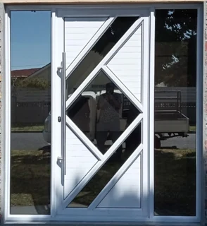 URGENT brand new White Aluminium door with frame, (handle not included) R10000
