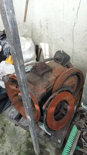 1984 UG780 Nissan Diesel Complete Engine for sale or breaking up for spares 2 extra gearboxes