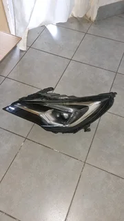 Opel Astra K Left hand Side xenon Intellilight