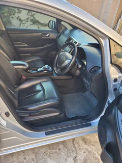 2016 Nissan Leaf Hatchback