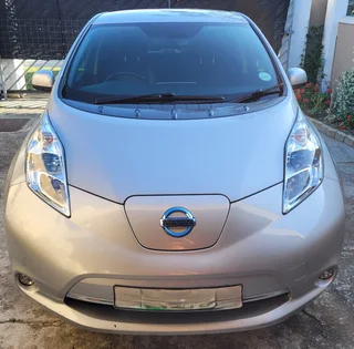 2016 Nissan Leaf Hatchback