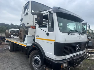 Mercedes Benz rollback