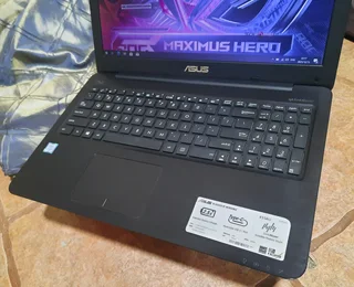 Asus i5 laptop 500GB 4GBRAM LIKE NEW