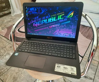 Asus i5 laptop 500GB 4GBRAM LIKE NEW