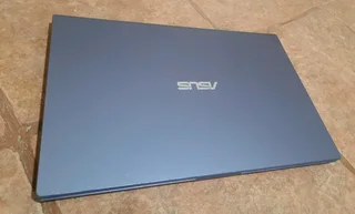 Asus i3 laptop 11thGen 8GBRAM 256GBSSD WIN11
