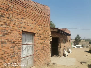 3BEDROOM HOUSE FOR SALE PORTION 9,HAMMANSKRAAL