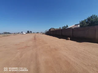 VERY SPACIOUS 3 BED HOUSE FOR SALE SOSHANGUVE BLOCK X