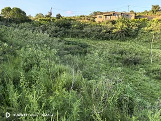 Massive site for sale at Umgababa Emgobhozini.