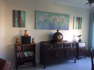 2 Bedroom Flat - Kenilworth Upper