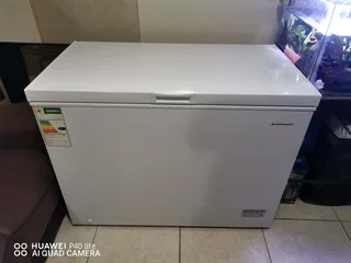 Kelvinator chest freezer