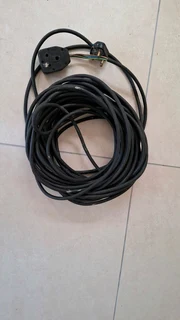 25m 16A extension cord R200 (sells new for R475)