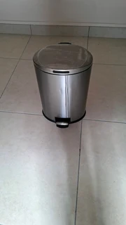 12L pedal bin