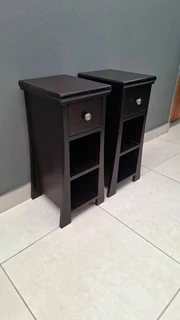 Bedside tables - Side tables - Pedestals - Price is for each