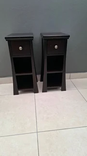 Bedside tables - Side tables - Pedestals - Price is for each