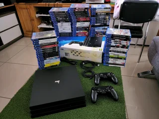 Sony Ps4 Pro 1tb Includes all cables and x1wireless controler R5500