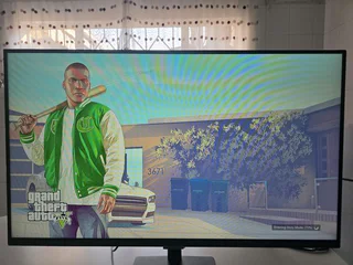 Samsung 32 inch M5 smart monitor Price is R4999