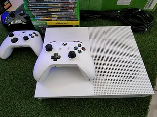 Xbox one s R3999 Includes all cables and x1 controller