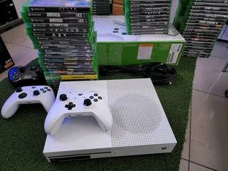 Xbox one s R3999 Includes all cables and x1 controller