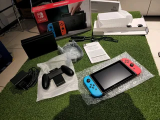 Nintendo switch complete with docking station R4999