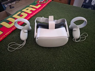 Meta Quest 2 vr set Price R6999