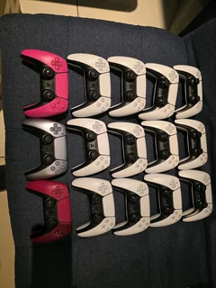 Sony ps5 controller for sale R1100