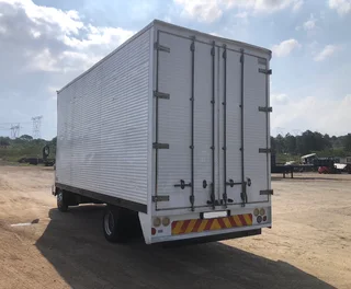 Hino 300 815 Automatic LWB