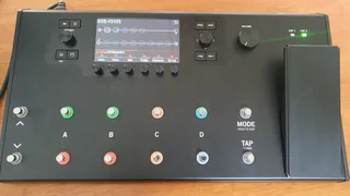 Line 6 Helix LT multi effects pedal