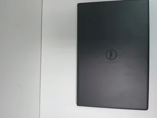 Dell Vostro 3520 laptop