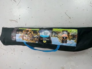 6an tent with rain cover