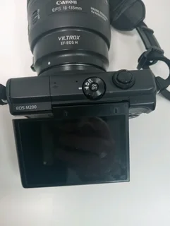 Canon camera with lens