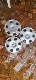 3 ONLY wheel caps for Toyota Corolla