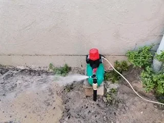 Borehole and wellpoint water installation