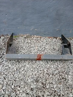 Toyota landcruisers and Hilux tollbars available