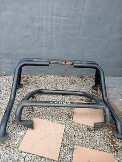 Mahindra double cab karoo rollbar and bull bar available