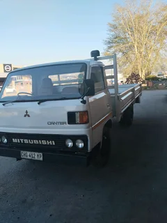 Mitsubishi Canter