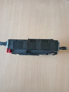 BMW F30 320i, OEM Power Distribution Relay Fuse Box