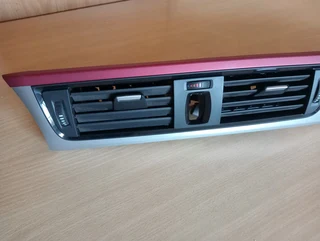 BMW F30 320i, OEM dashboard trim a/c central &amp; driver&#39;s side air vent