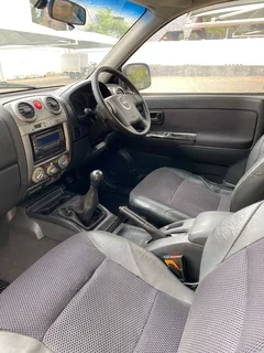 2010 Isuzu KB300 D-TEQ