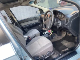 2004 Hyundai Getz - Automatic with Open roof