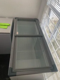 Display Freezer Like New
