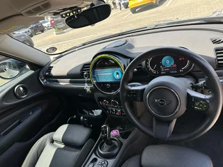 2024 MINI Cooper Clubman – Excellent Condition!